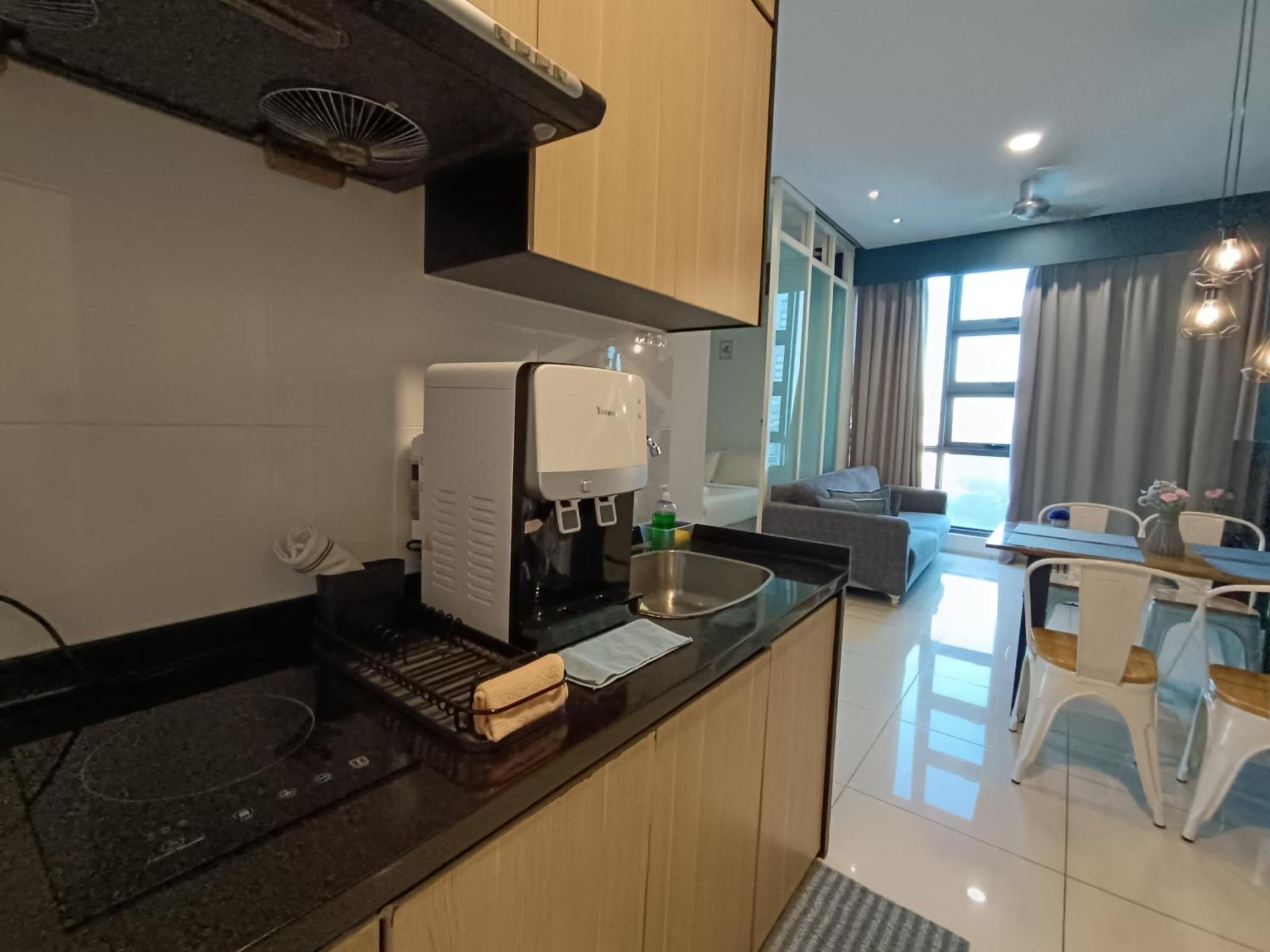 Robertson Cozy 3 Bedroom Family With Netflix Apartment